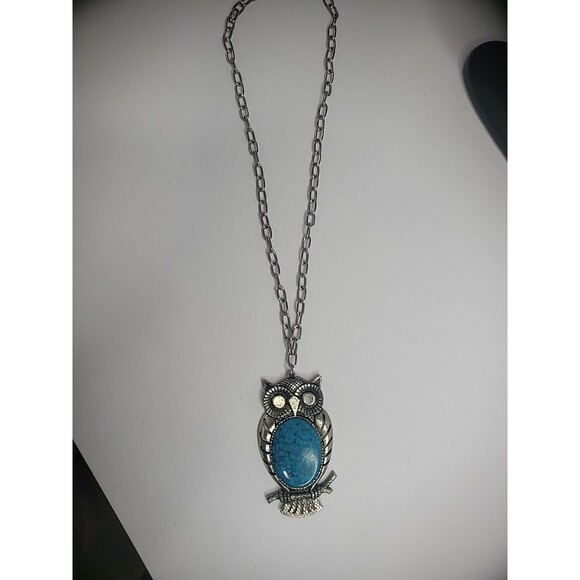Vintage Silver Tone Owl Pendant Chain Necklace Blue Stone Jewelry Costume - Picture 8 of 12